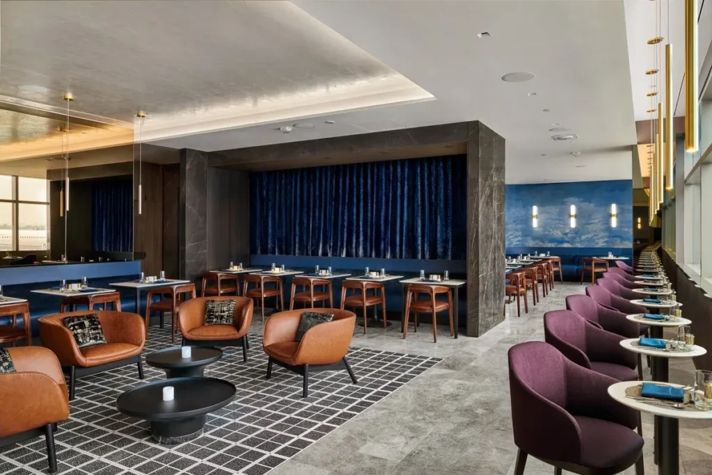 United Polaris Lounge