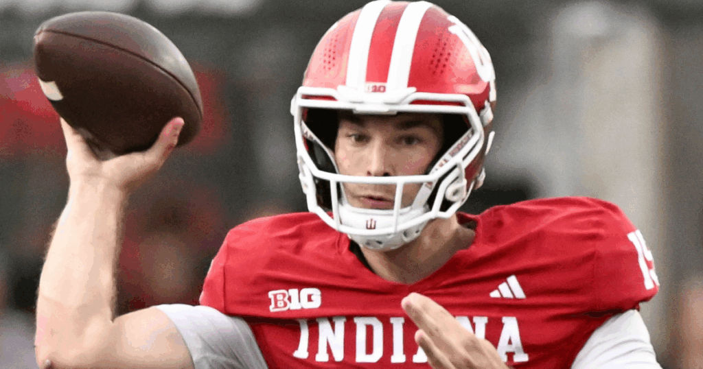 Indiana QB Fernando Mendoza