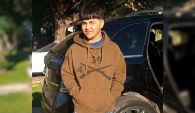 Teen stabbed to death, father injured in Fort Worth – NBC 5 Dallas-Fort Worth