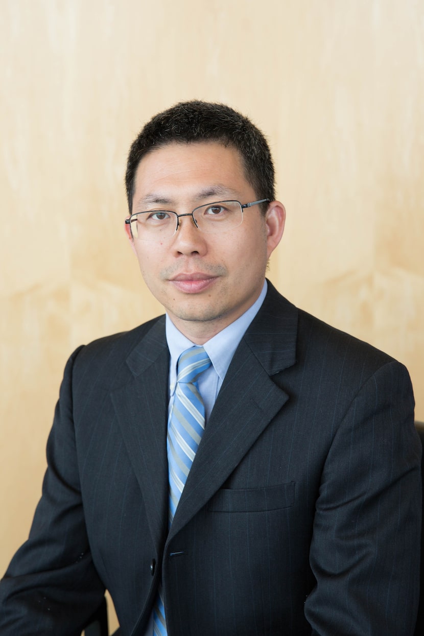 Yi Hong is a professor of bioengineering at the University of Texas at Arlington.