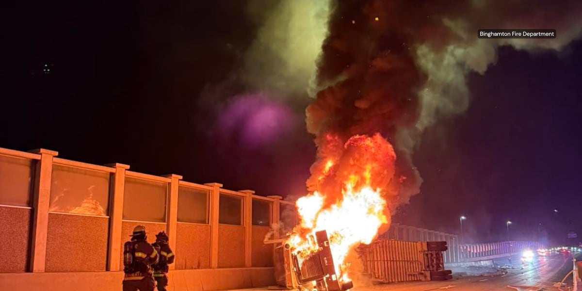 Tractor-trailer rollover closes one lane of I-81 N in Southern NY