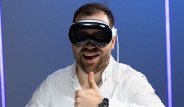 VR is dead! And even Apple and Samsung can't save it