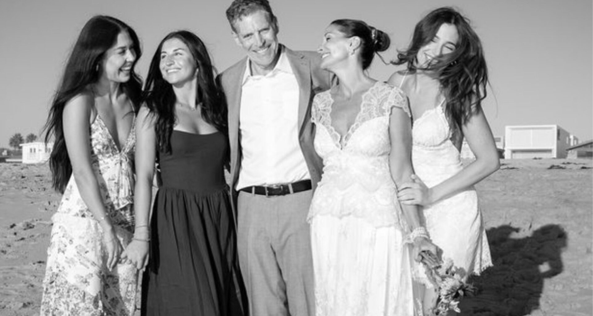 Hollywood Wedding With Heart