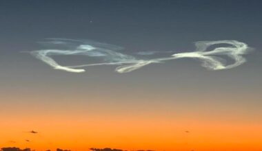 Unusual clouds spotted in Jacksonville