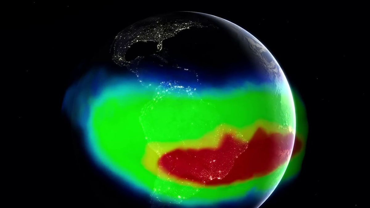 Vast Anomaly in Earth's Magnetic Field Keeps Growing, Satellites Reveal : ScienceAlert