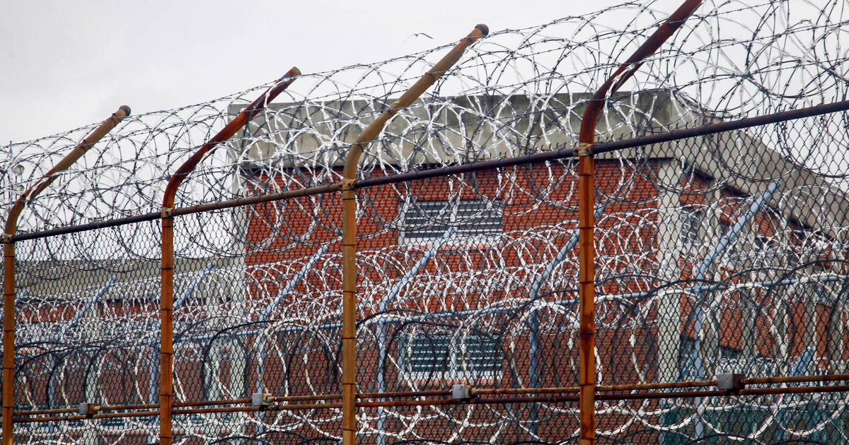 Andrew Cuomo proposes alternate plan for NYC's troubled Rikers Island. Here's the reaction he got.