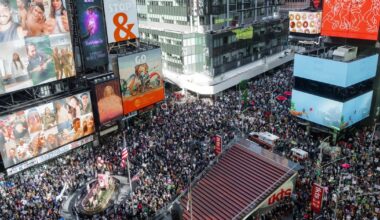 "No Kings" protest in New York City draws crowd to Times Square for Manhattan march