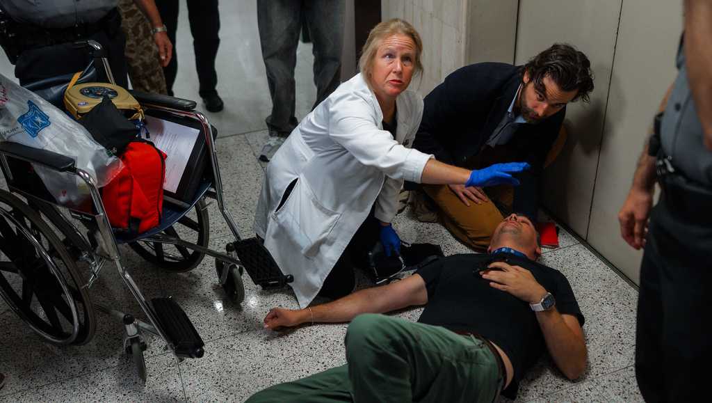 Journalist injured in ICE altercation at NYC immigration court