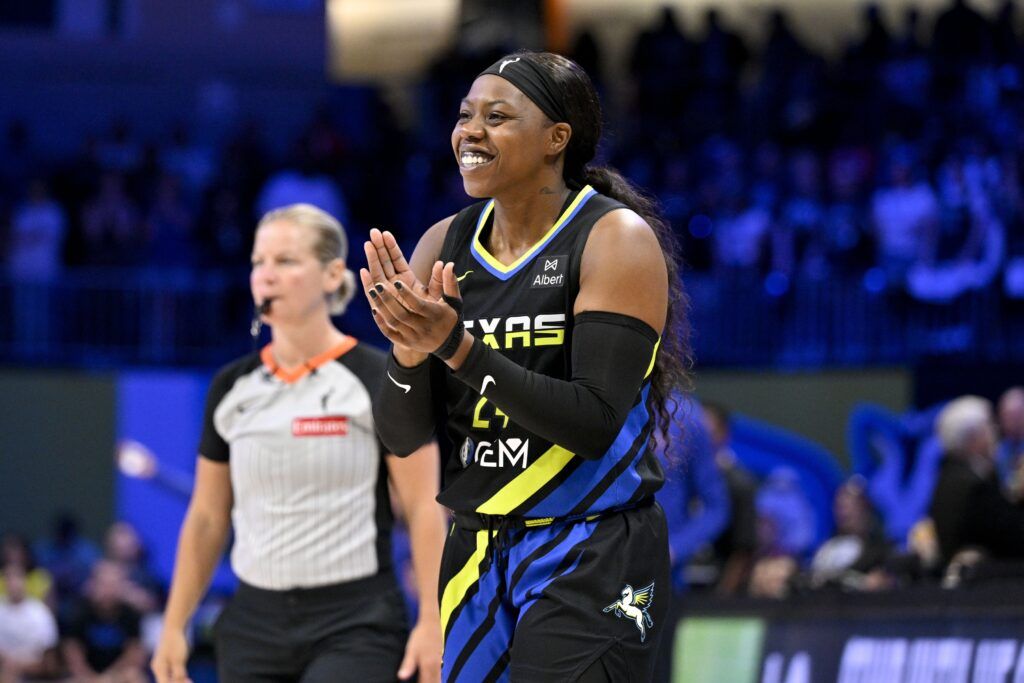 Arike Ogunbowale Leads Reactions as Top 2026 Recruit Commits to Her Alma Mater Over Kim Mulkey, Others