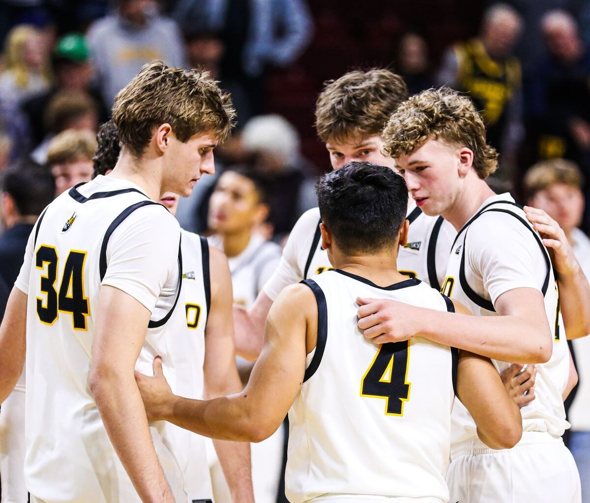 Polls out for Vandals, Cougs; Warriors tip off today