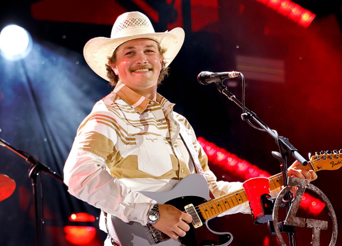 Zach Top's Christmas Gift For Country Fans In Western New York