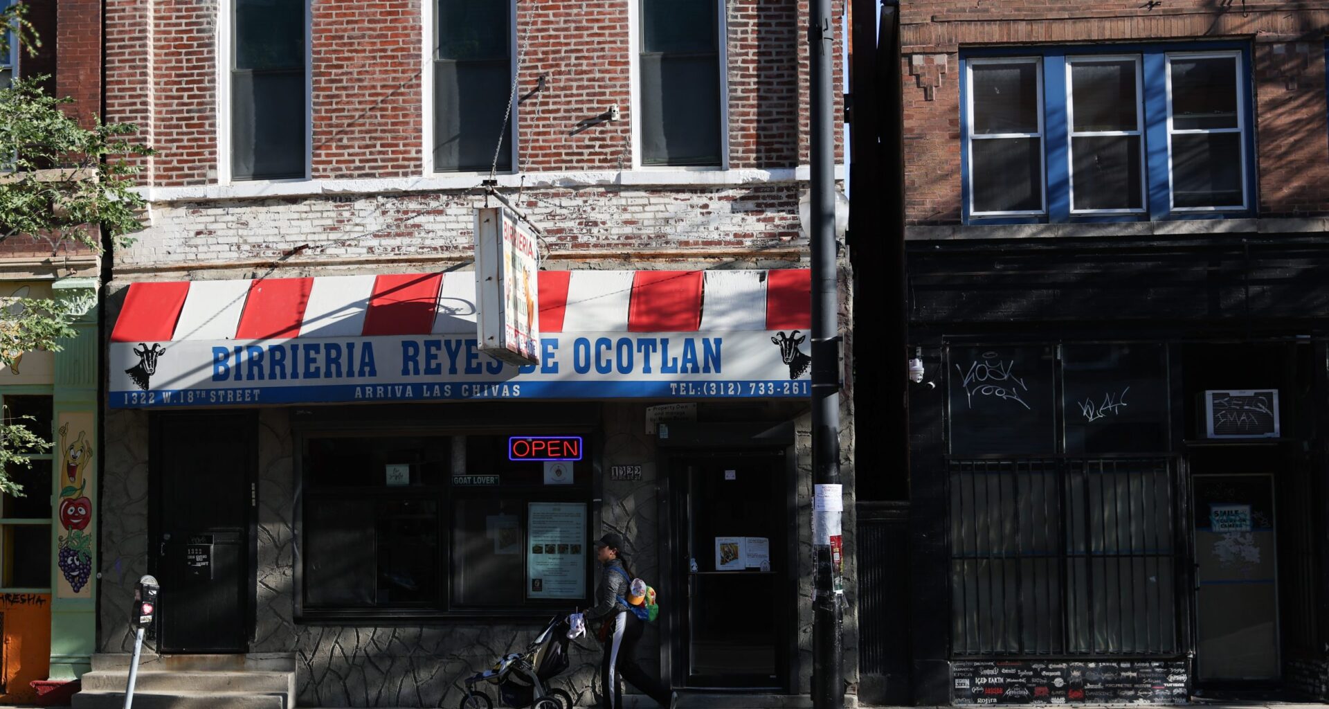 Chicago Restaurants Struggle Out Of The Spotlight As ICE Fears Mount