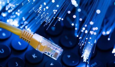 Industry Experts Debate Need for Gigabit Internet Speeds as Deployment Accelerates
