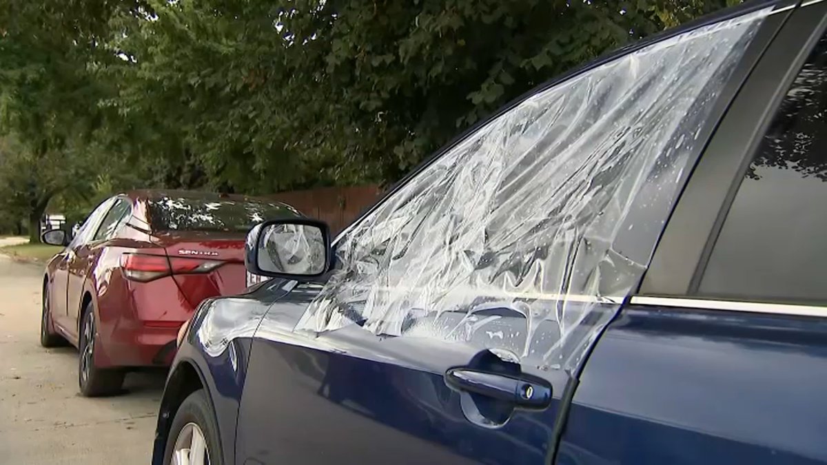 Thieves smash windows of around 20 vehicles in Hegewisch – NBC Chicago
