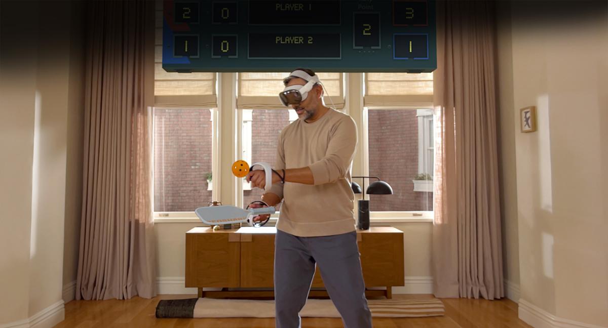 Apple will sell PS VR2 Sense controllers separately for $250 next month