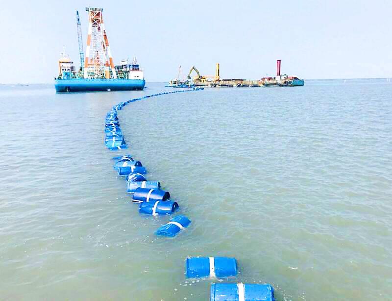 Undersea cable glitch causes minor Internet slowdown