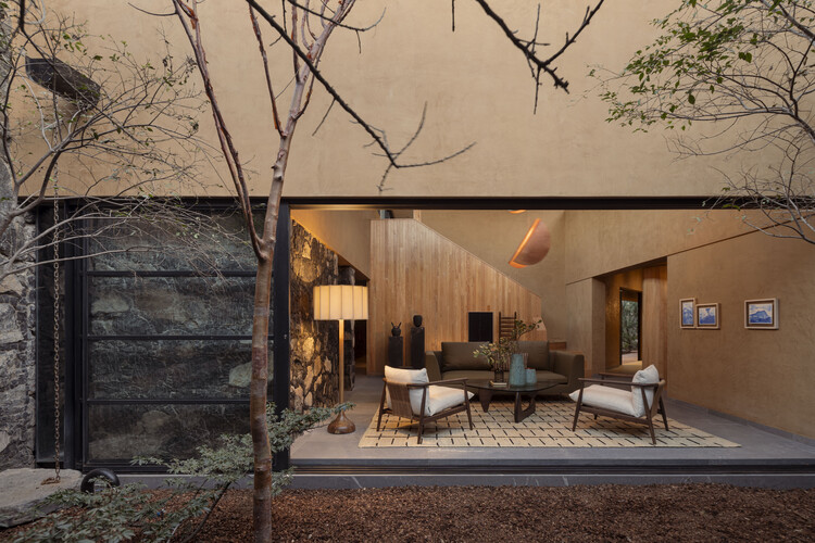 Jacona House / TAAB - Interior Photography, Living Room, Courtyard, Patio