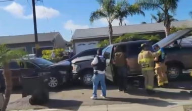 Federal officers injured during operation in Clairemont, ICE says – NBC 7 San Diego