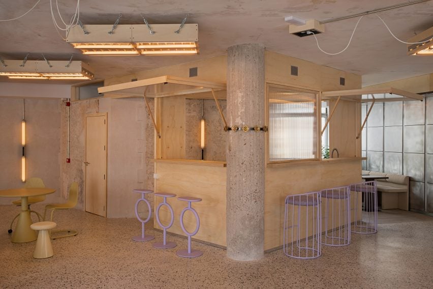 Seating area in CoLab showroom by Lucas Muñoz for Sancal