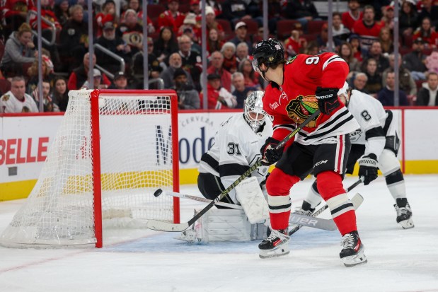 Chicago Blackhawks center Connor Bedard (98) scores a goal during the first period against the Los Angeles Kings at the United Center Sunday Oct. 26, 2025 in Chicago. (Armando L. Sanchez/Chicago Tribune)