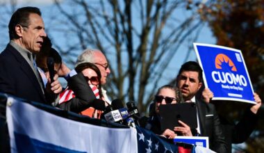 Cuomo stumps in Queens to rally with Jewish New Yorkers in support of Israel