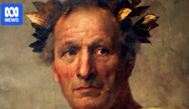 Nine Queensland high schools taught wrong topic for external ancient history exam