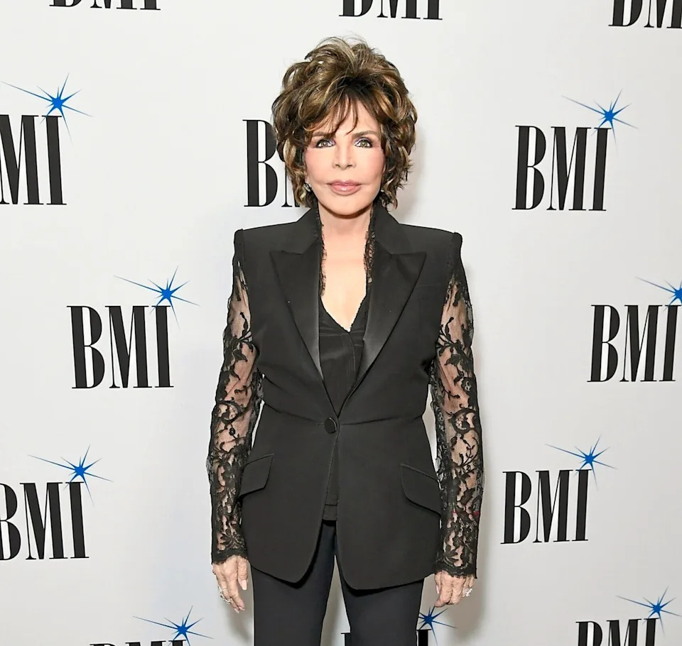 <span class="wp-desc-text">Carole Bayer Sager.</span> <span class="wp-caption-text">Getty Images</span>