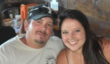 Police say an Indiana man's death was no accident; His wife fights to prove she's no murderer.