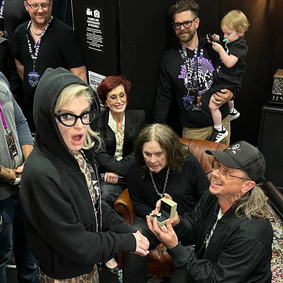 <p>Kelly Osbourne & Sid Wilson</p>