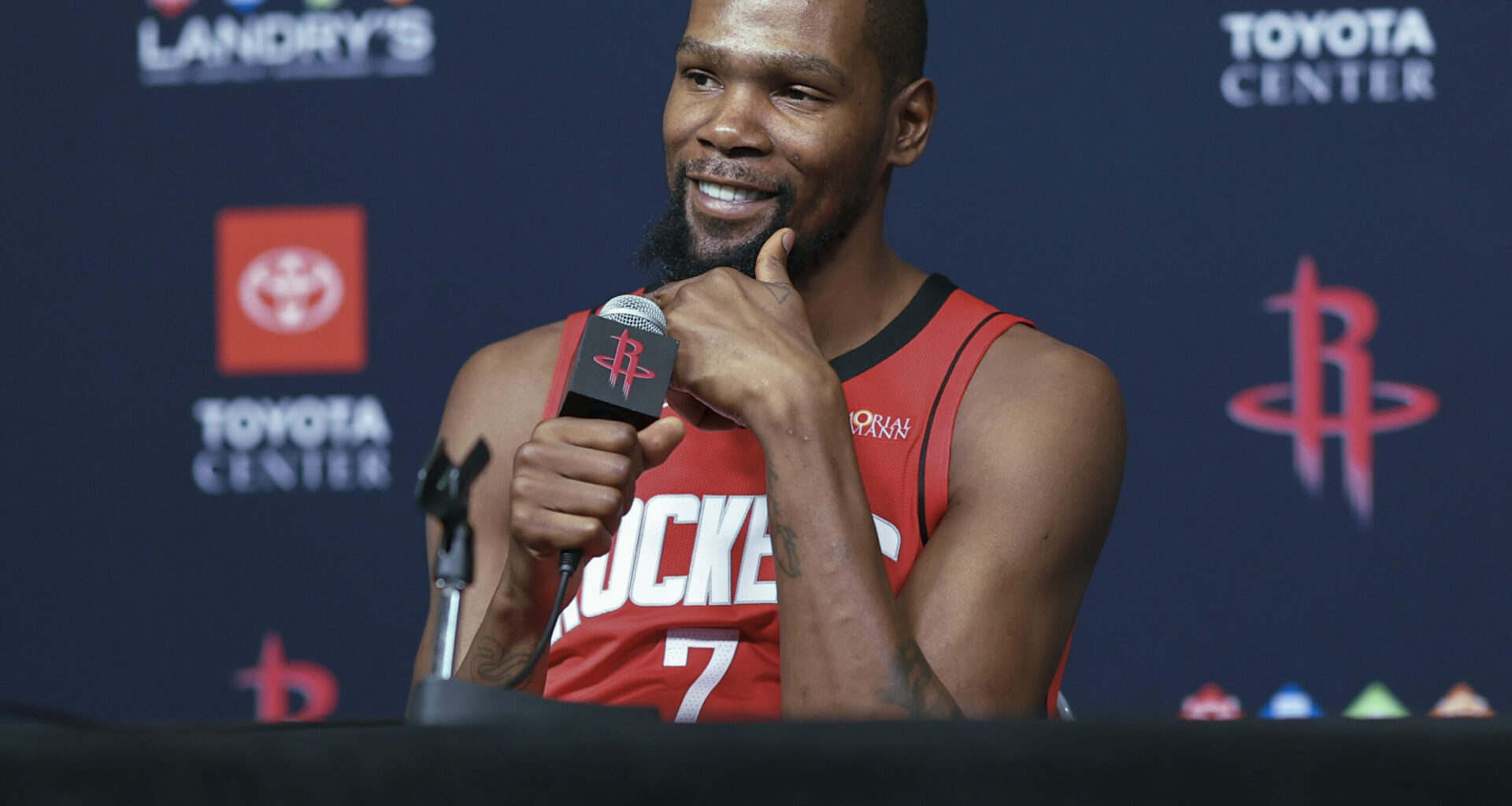 Former WNBA All-Star denies Kevin Durant dating rumors