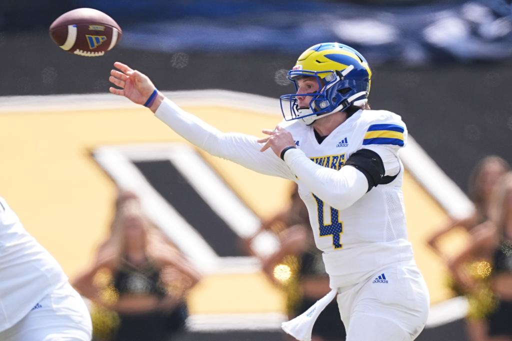 Odds, best bet, picks for Wednesday's college football action