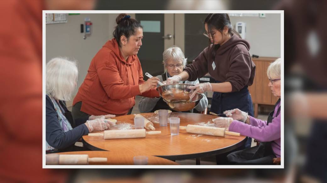 Click to play video: 'Discerning between normal aging and early signs of dementia'