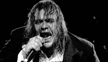 Meat Loaf performing circa 1978