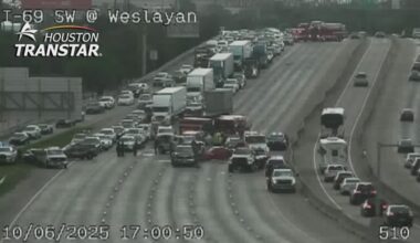 Houston traffic: Southwest Freeway shut down at Wesleyan due to wreck