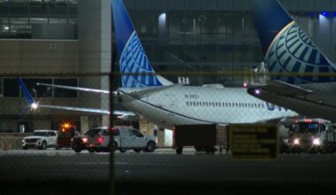 United flight passenger detained for opening cabin door attempt at Bush Airport