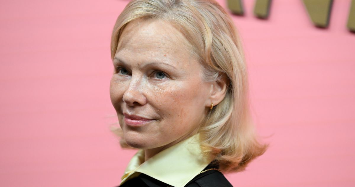 Pamela Anderson Has Red Hair Now