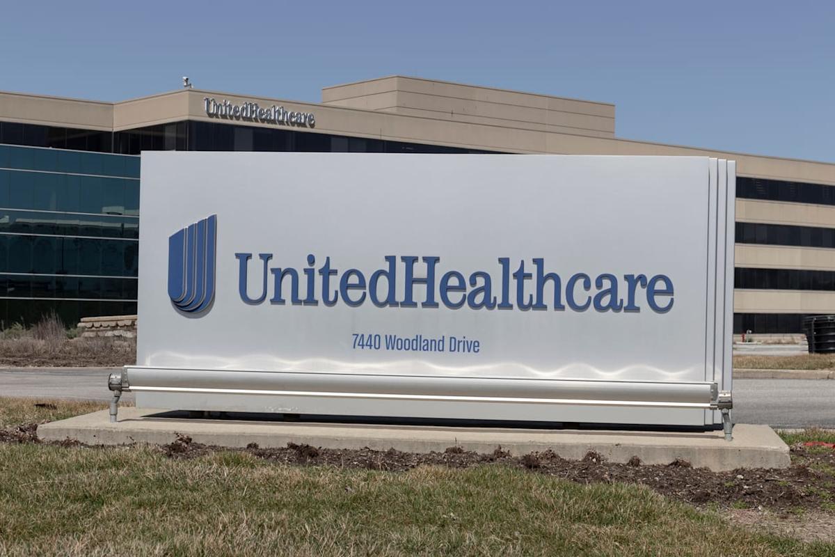 UnitedHealth Is Testing a New AI System. Should You Buy UNH Stock Here?
