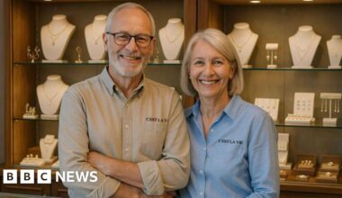 How scammers are using AI to lure shoppers to fake businesses