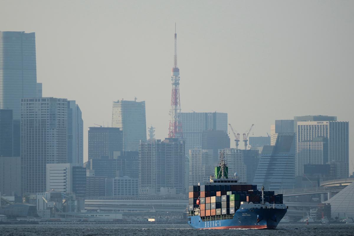 Japan's exports and imports grow in September despite Trump's tariffs