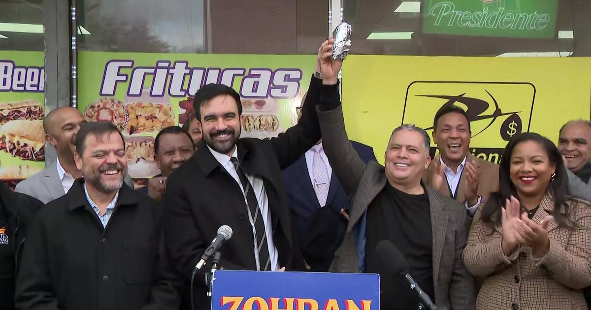 Last-minute endorsements spice up NYC mayor's race