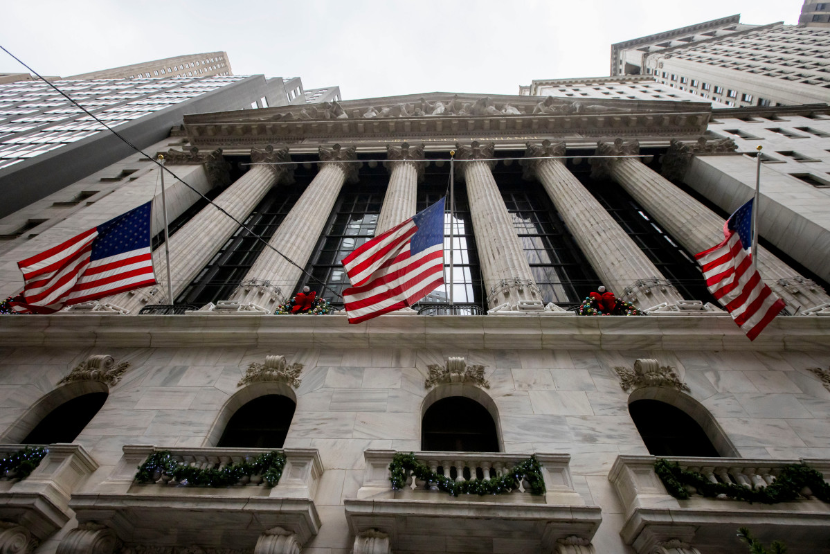 Mysterious trader moves millions ahead of inflation data