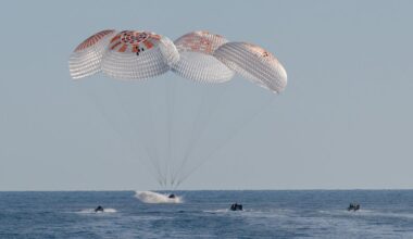 Astronauts can get motion sick while splashing back down to Earth – virtual reality headsets could help them stay sharp