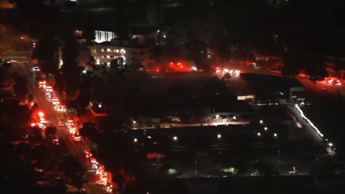 Crews battle structure fire in Pasadena – NBC Los Angeles