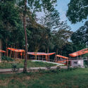 © Yumeng Zhu Floating Canopy Grove / People's Architecture Office + Ziwei Xu - Image 5 of 19