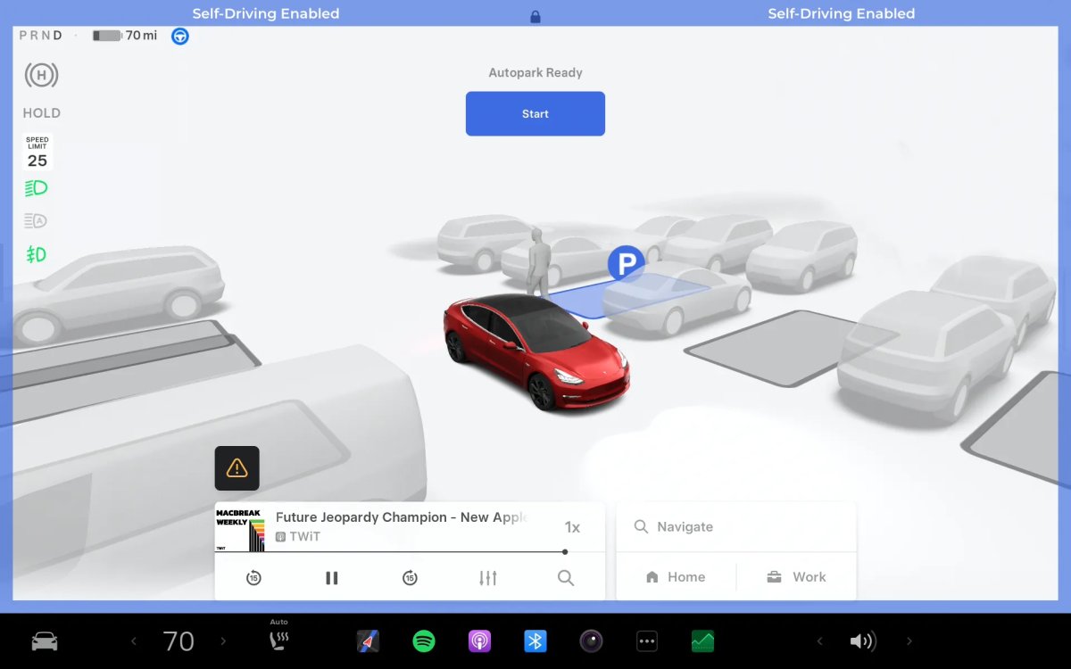 Concept of what Tesla's display should look like when Autopilot is enabled