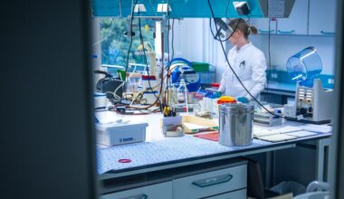 Mirror life could end the world. But maybe it could also help us?