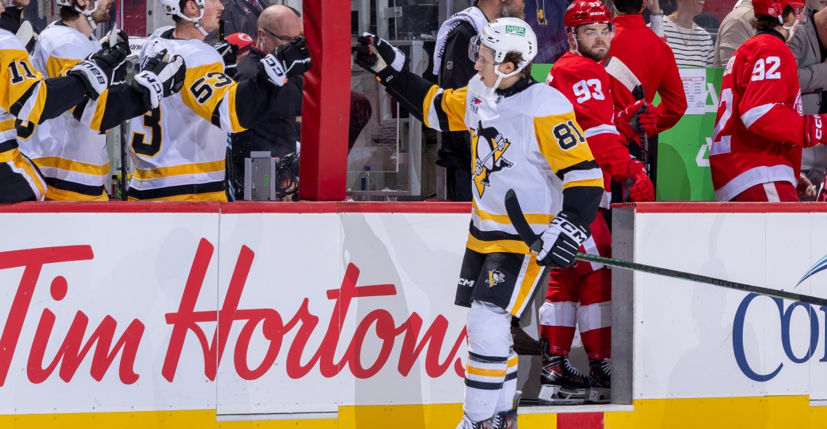 What could Ben Kindel look like this year? A history of 18-year old NHL forwards