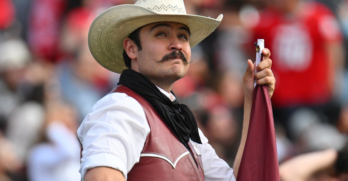 New Mexico State improves to 3-0 at home, defeats Sam Houston 37-10