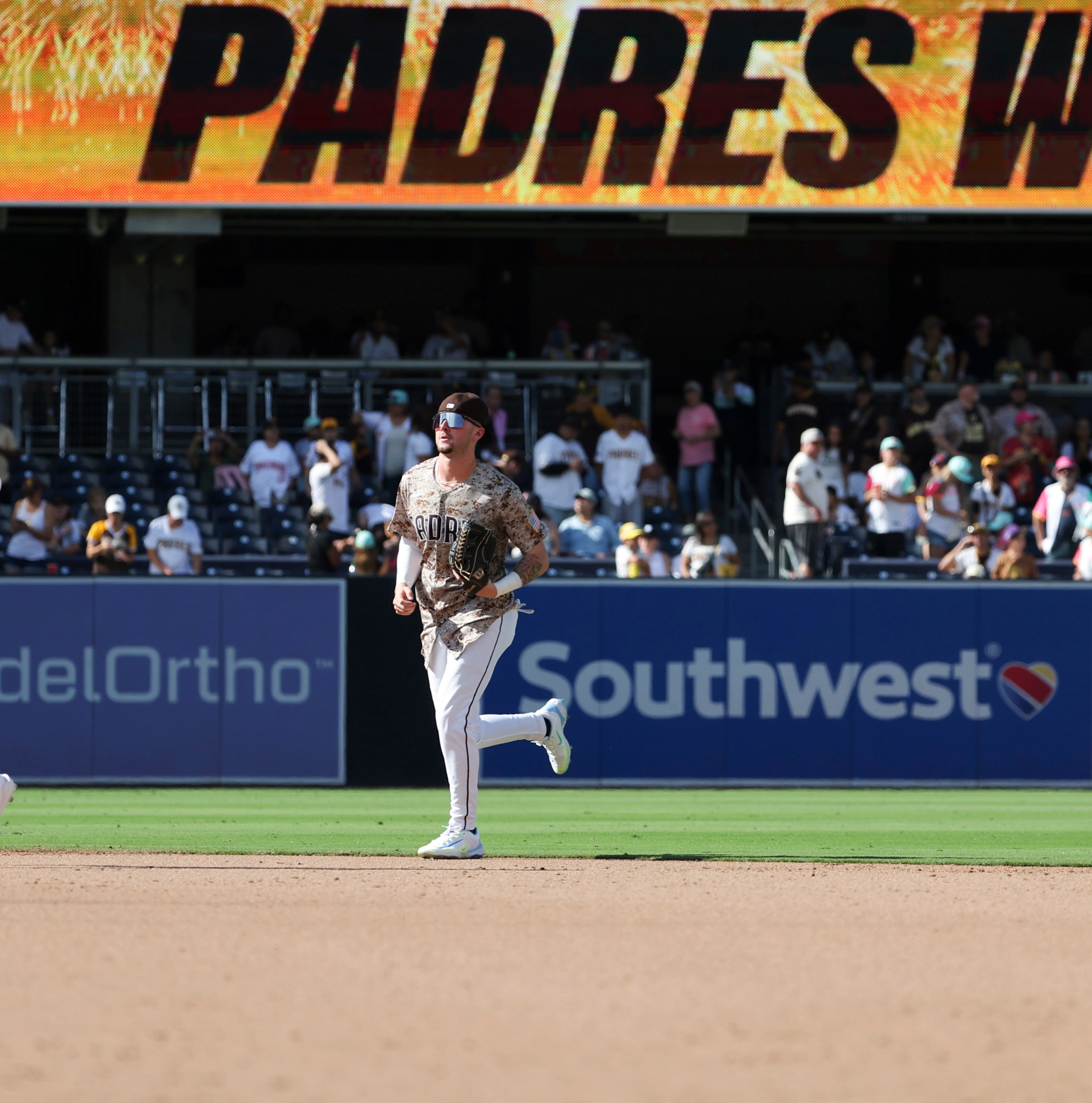 Good Morning San Diego: Padres open offseason with signing of Taiwanese pitcher