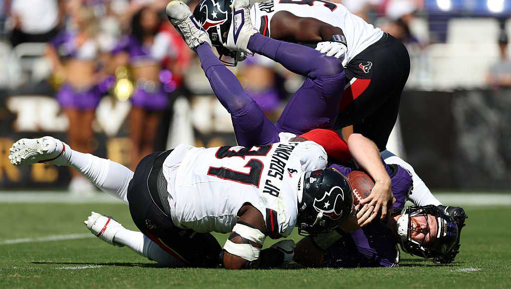 Houston Texans dominate depleted Ravens in 44-10 blowout